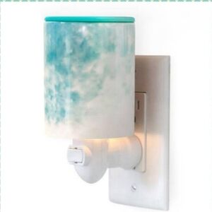 Electric Outlet Wax & Oil Warmer